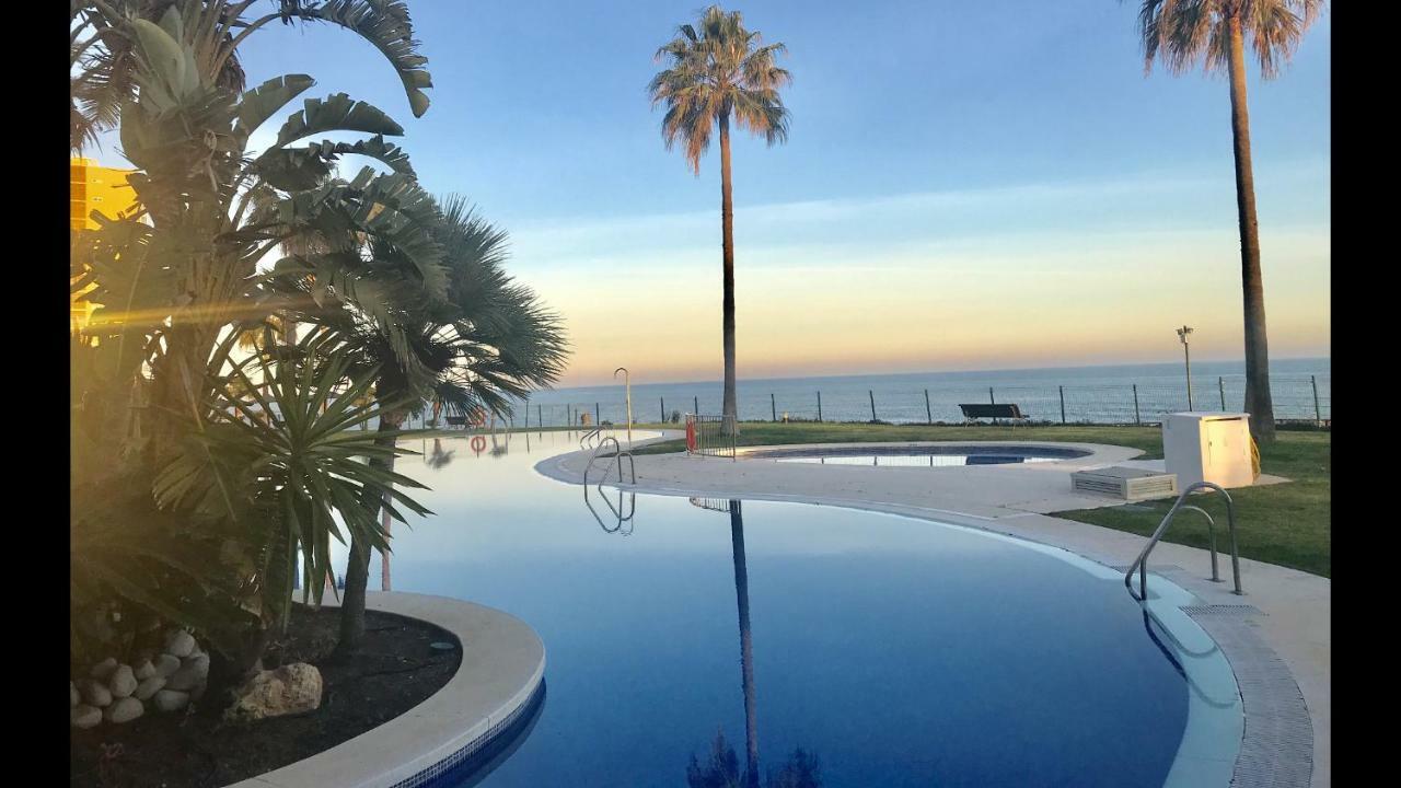 Mi Capricho 9C Beachfront- Apartment With Sea View - Costa Del Sol Ла-Кала-де-Міхас Екстер'єр фото
